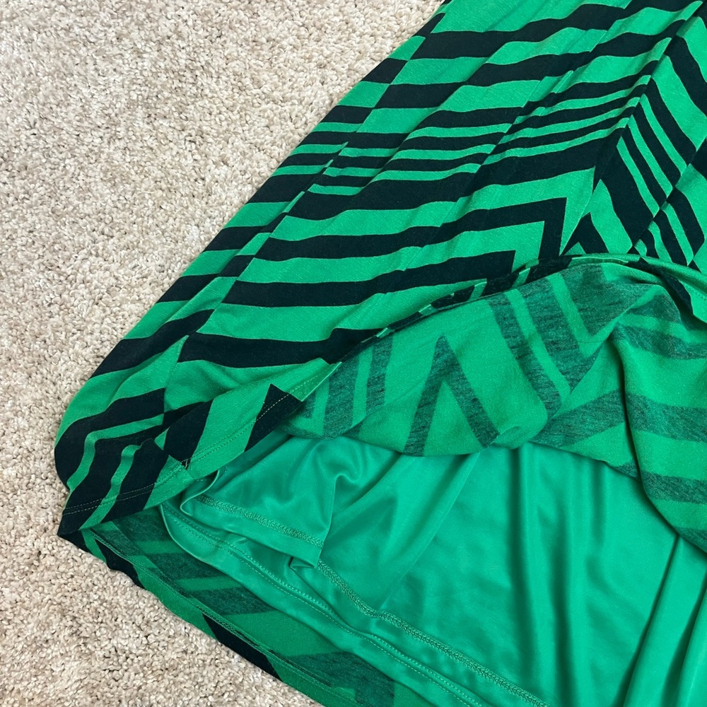 Express Chevron Dress - Picture 3 of 3
